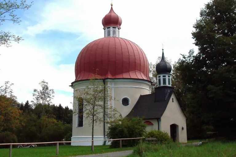 Heuwinklkapelle bei Iffeldorf
